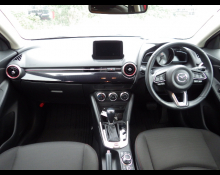 Mazda Mazda2 2021
