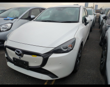 Mazda Mazda2 2024