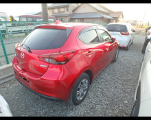 Mazda Mazda2 2021