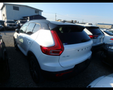 Volvo XC40 2021