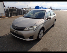 Toyota Corolla Axio 2013