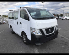 Nissan NV350 2021