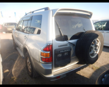 Mitsubishi Pajero 2000