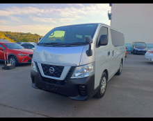 Nissan NV350 2021