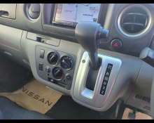 Nissan NV350 2021