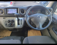 Nissan NV350 2021