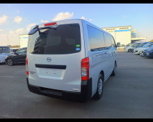 Nissan NV350 2021