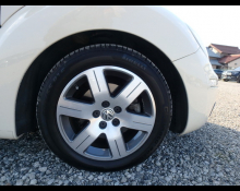 Volkswagen New Beetle 2006