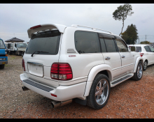 Toyota Land Cruiser 100 2001