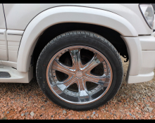 Toyota Land Cruiser 100 2001