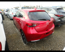 Mazda Mazda2 2021