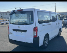 Nissan NV350 2021