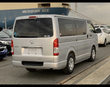 Toyota Hiace Van 2015