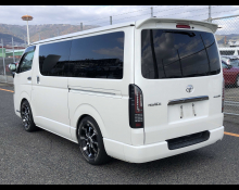 Toyota Hiace Van 2015