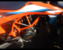 KTM 690 SMC R 2024