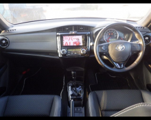 Toyota Corolla Fielder 2015