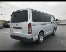 Toyota Hiace Van 2015