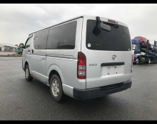 Toyota Hiace Van 2015
