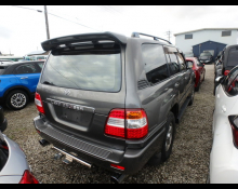 Toyota Land Cruiser 100 2001