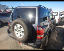 Mitsubishi Pajero 2005