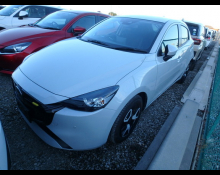 Mazda Mazda2 2023