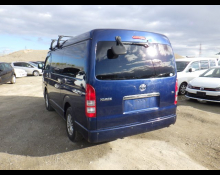 Toyota Hiace Wagon 2013