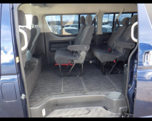 Toyota Hiace Wagon 2013