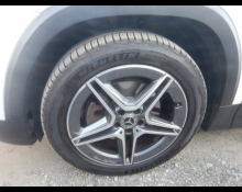 Mercedes Benz GLB-Class 2021