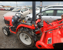 Kubota TRACTOR 