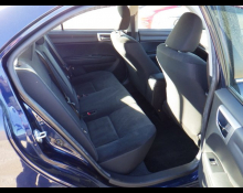 Toyota Corolla Axio 2015