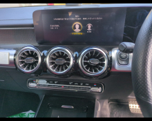 Mercedes Benz GLB-Class 2022