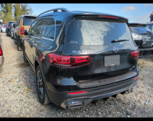 Mercedes Benz GLB-Class 2022