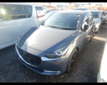 Mazda Mazda2 2021