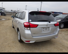 Toyota Corolla Fielder 2016