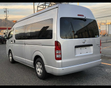 Toyota Hiace Commuter 2018