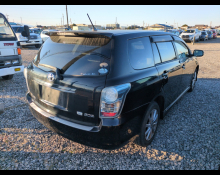 Toyota Corolla Fielder 2011