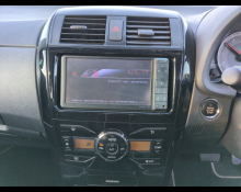 Toyota Corolla Fielder 2011