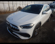 Mercedes Benz GLA-class 2022