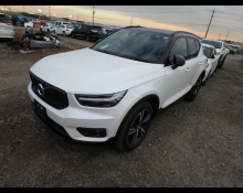 Volvo XC40 2021