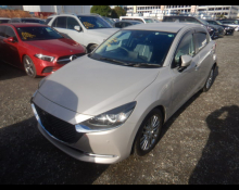 Mazda Mazda2 2022