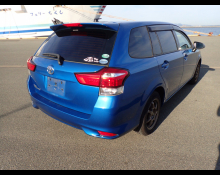 Toyota Corolla Fielder 2015