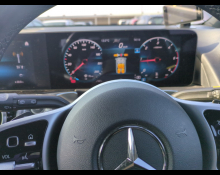 Mercedes Benz GLB-Class 2021