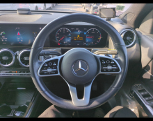 Mercedes Benz GLB-Class 2021