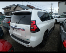 Toyota Land Cruiser Prado 2023