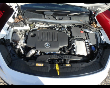 Mercedes Benz GLA-class 2021