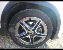 Mercedes Benz GLA-class 2021