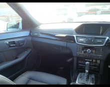 Mercedes Benz E-Class 2010