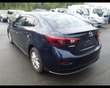 Mazda Axela 2015