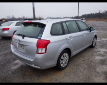 Toyota Corolla Fielder 2013