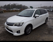 Toyota Corolla Fielder 2013